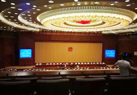 十三屆全國(guó)人大常委會(huì)第五次會(huì)議全票通過(guò)了土壤污染防治法
